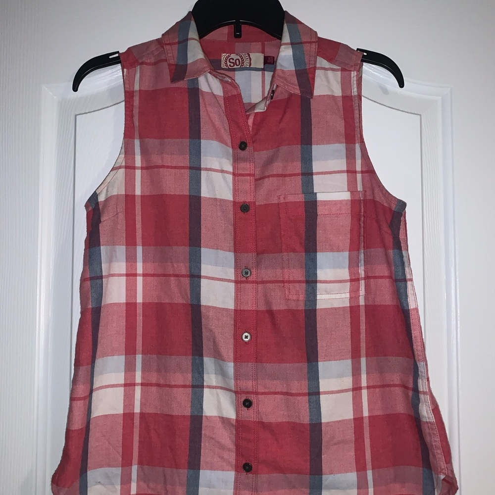 Women’s Flannel Top